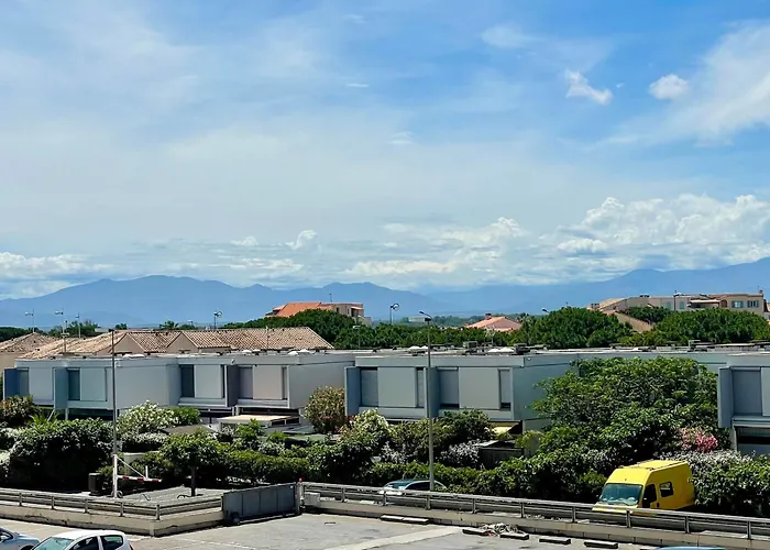 Cosy 2 Pieces Avec Wifi, Terrasse Ouest, 50m Et Commerces - Sud - Fr-1-748-21 *