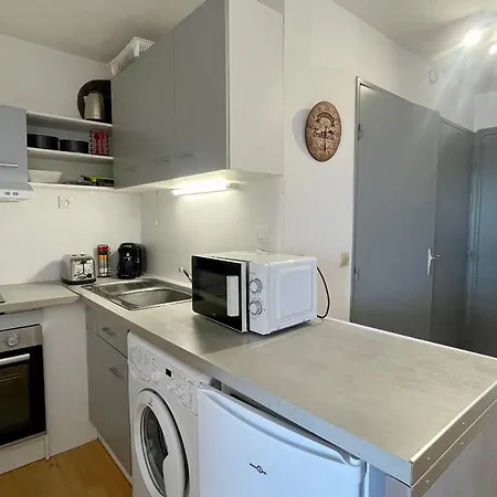 Cosy 2 Pièces Avec Wifi, Terrasse Ouest, 50m Et Commerces - Sud - Fr-1-748-21 * Canet-en-Roussillon