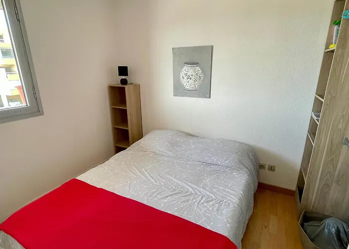 Daire Cosy 2 Pieces Avec Wifi, Terrasse Ouest, 50m Et Commerces - Sud - Fr-1-748-21